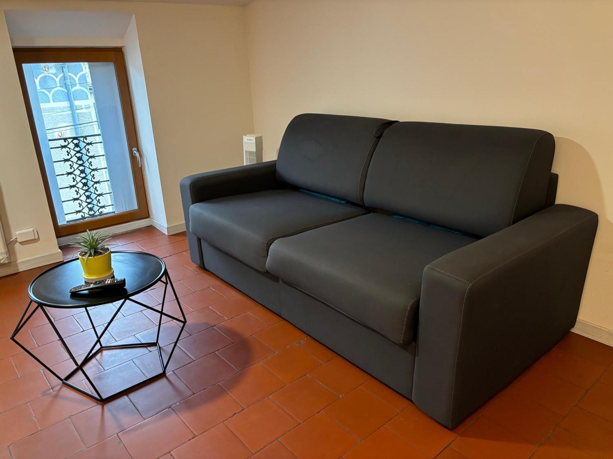 Fraichement Renove, Spacieux, Quartier Calme, Le Cocon De Lena カルカソンヌ エクステリア 写真