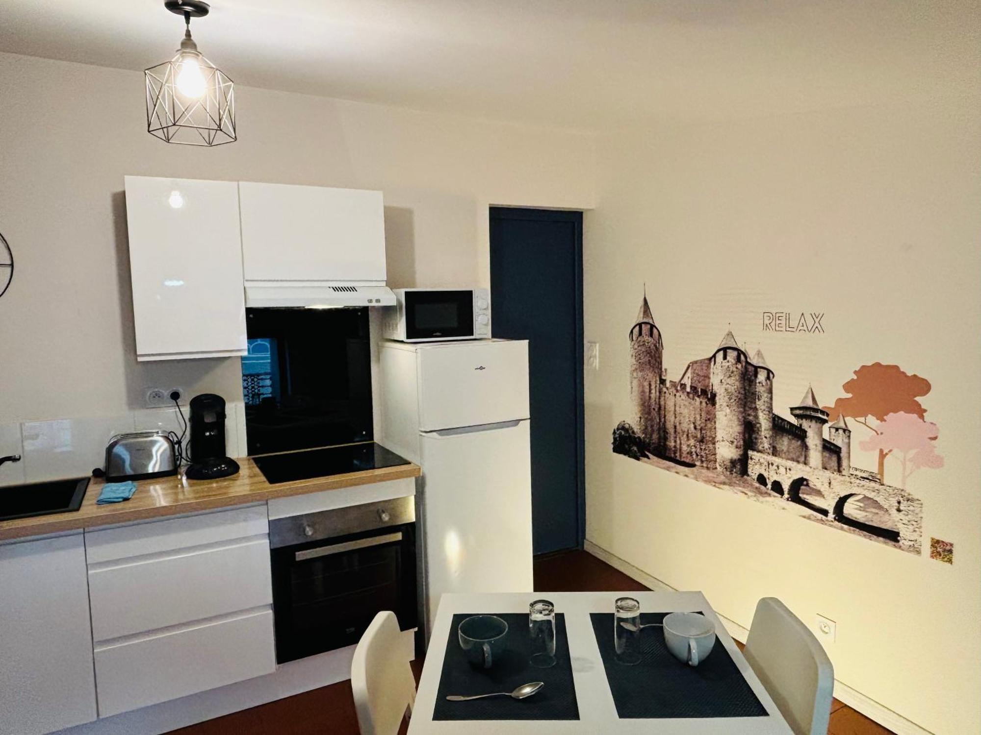Fraichement Renove, Spacieux, Quartier Calme, Le Cocon De Lena カルカソンヌ エクステリア 写真